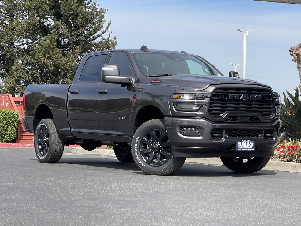 New 2026 RAM 2500 Big Horn AWD/4WD image 2