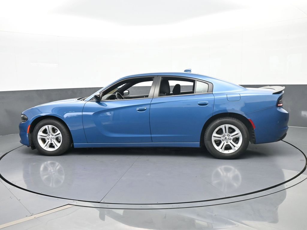 Used 2023 Dodge Charger SXT w/ Blacktop Package image 3