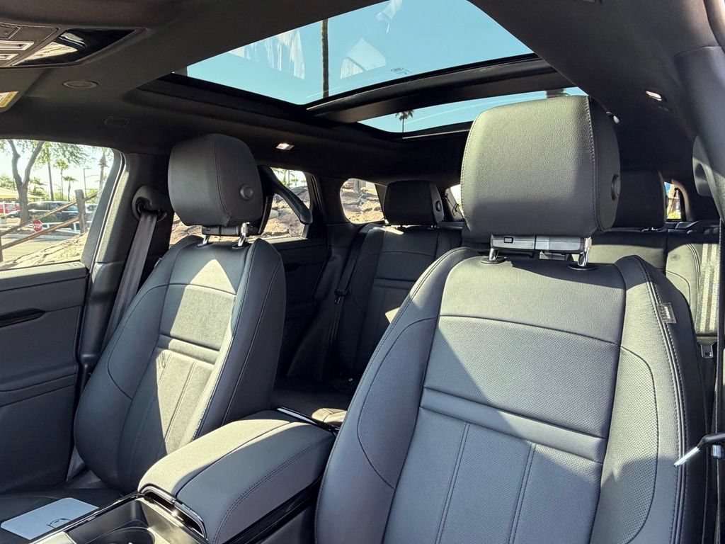 New 2026 Land Rover Range Rover Evoque S AWD/4WD image 6