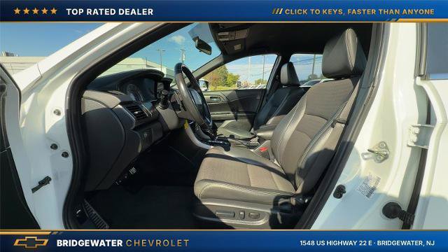 Used 2017 Honda Accord Sport image 16