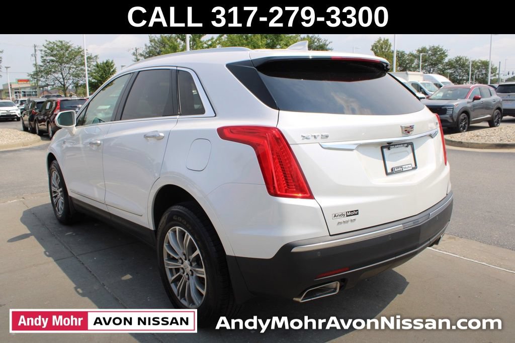 Used 2018 Cadillac XT5 Luxury w/ Driver Awareness Package AWD/4WD image 5