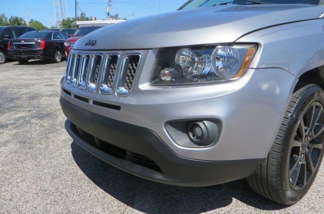 Used 2015 Jeep Compass Sport w/ Power Value Group FWD image 45