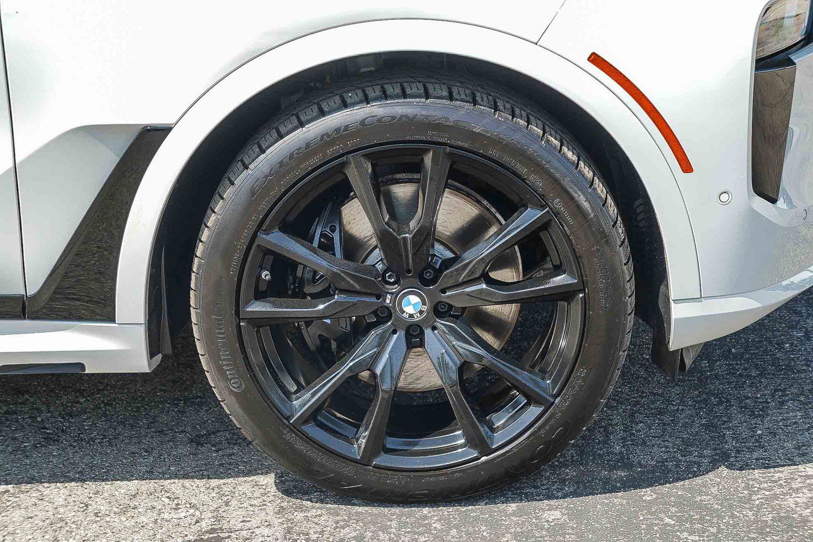 Used 2024 BMW X7 M60i w/ Executive Package AWD/4WD image 10