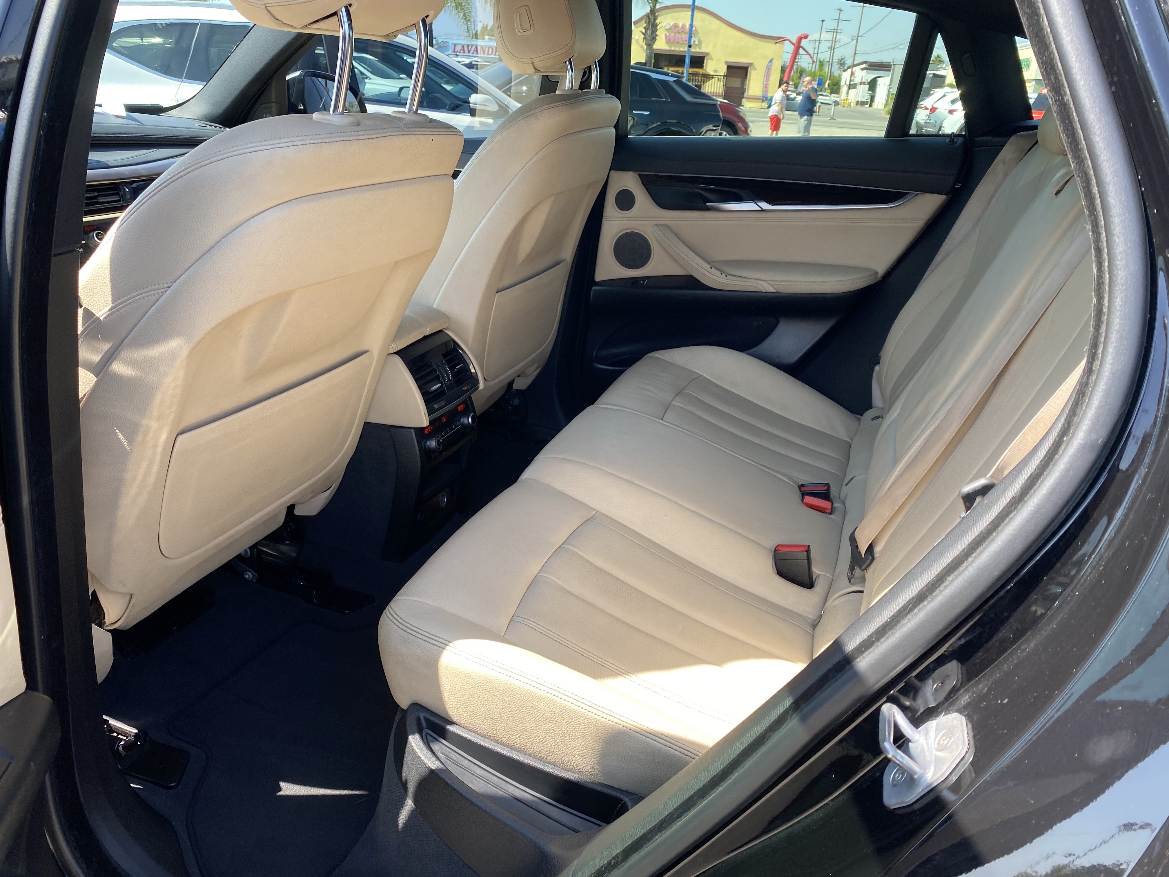 Used 2018 BMW X6 sDrive35i RWD image 21