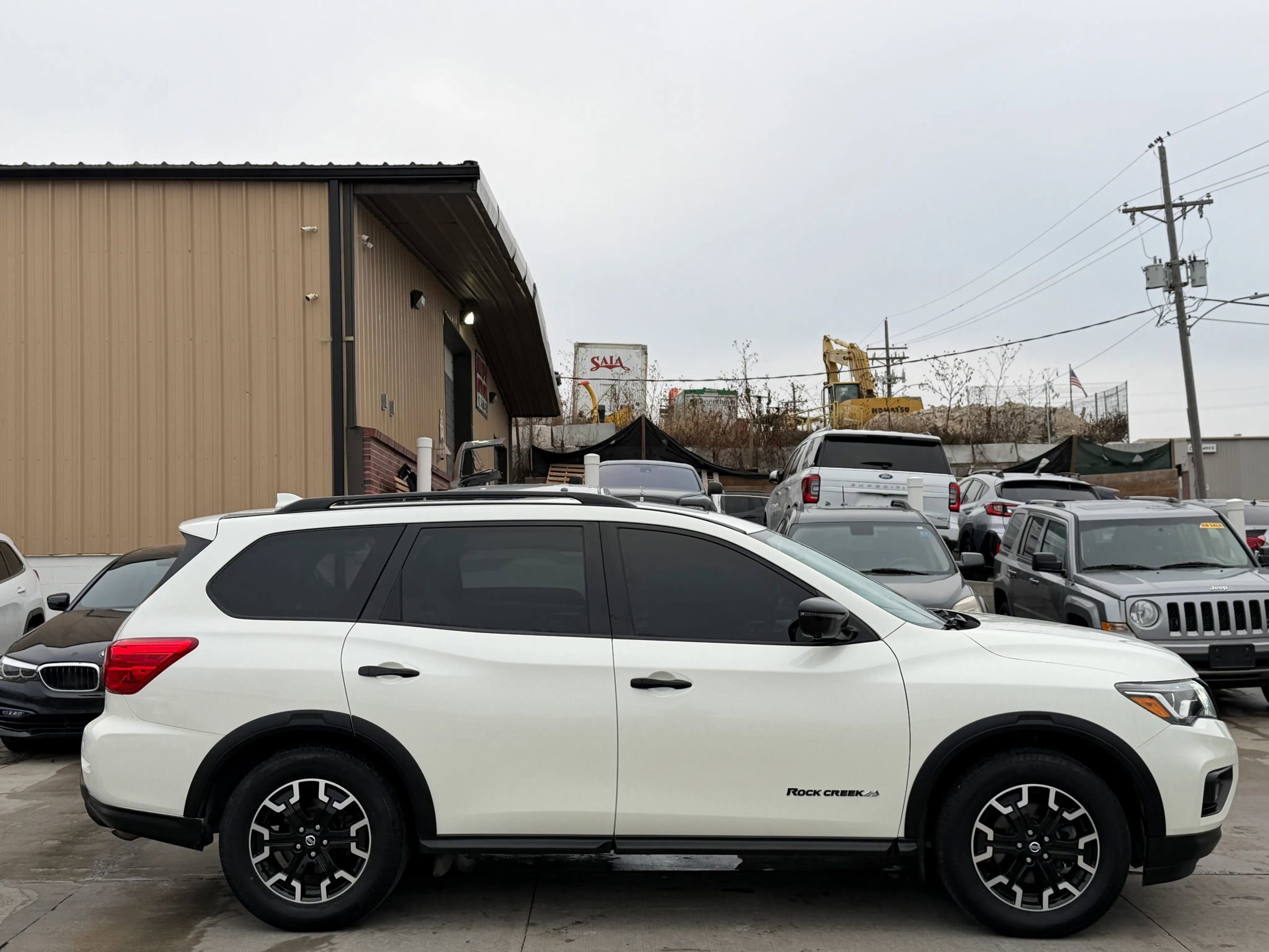 Used 2020 Nissan Pathfinder SL image 8