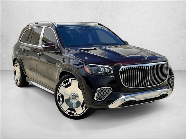 Used 2024 Mercedes-Benz Maybach GLS 600 4MATIC image 11