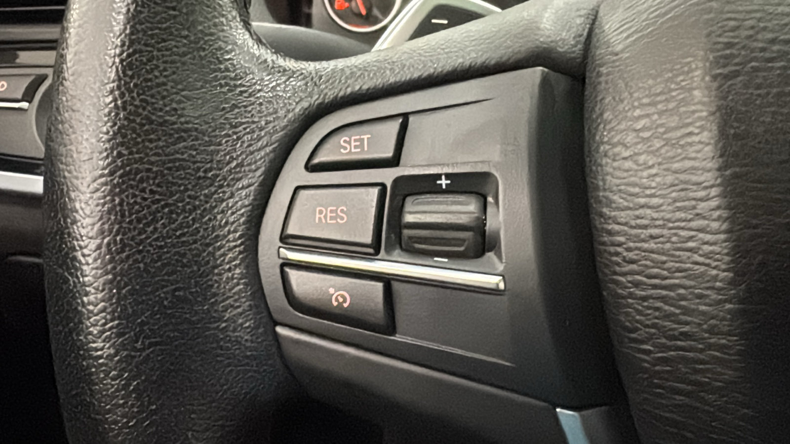 Used 2015 BMW X4 xDrive28i AWD/4WD image 13