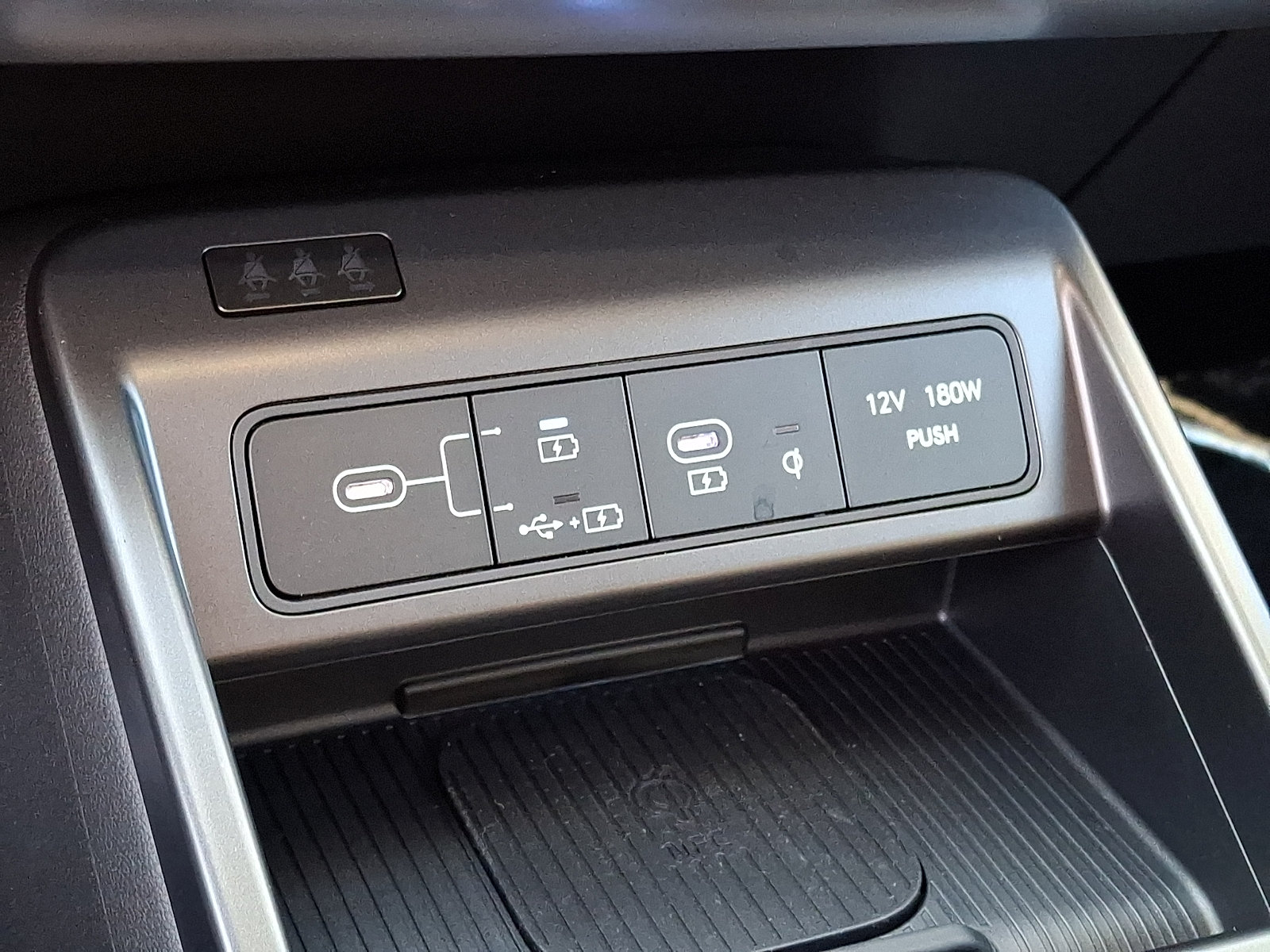 Used 2026 Hyundai Kona Limited AWD/4WD image 19