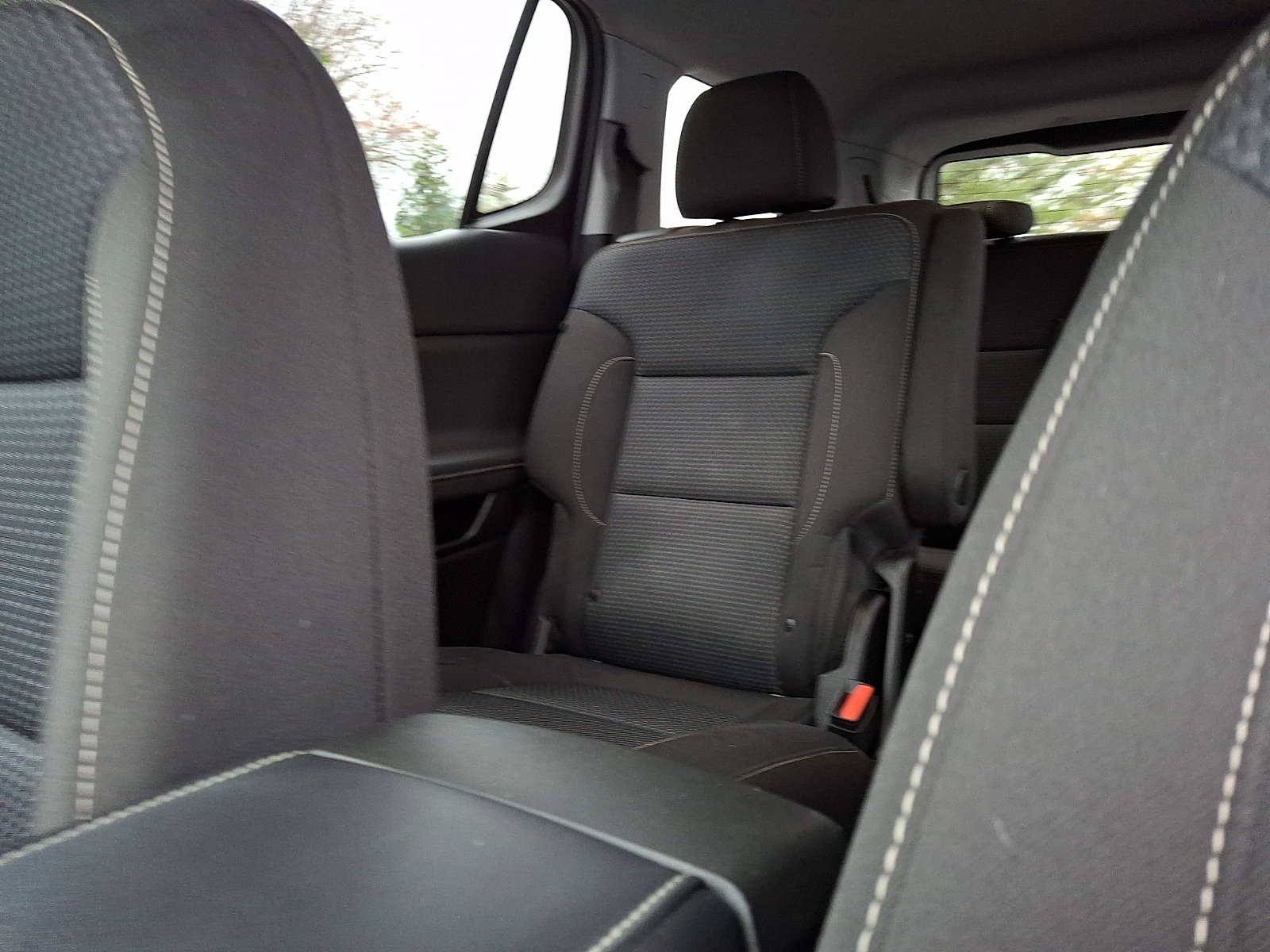 Certified 2023 GMC Acadia SLE image 18