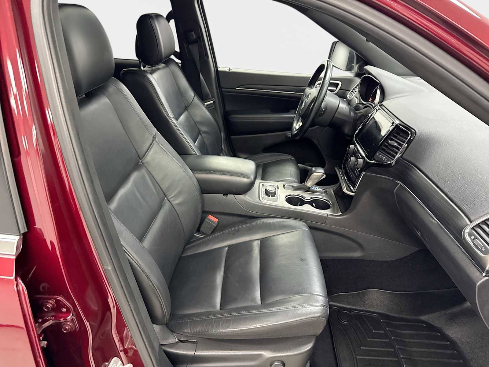 Used 2019 Jeep Grand Cherokee Limited AWD/4WD image 32