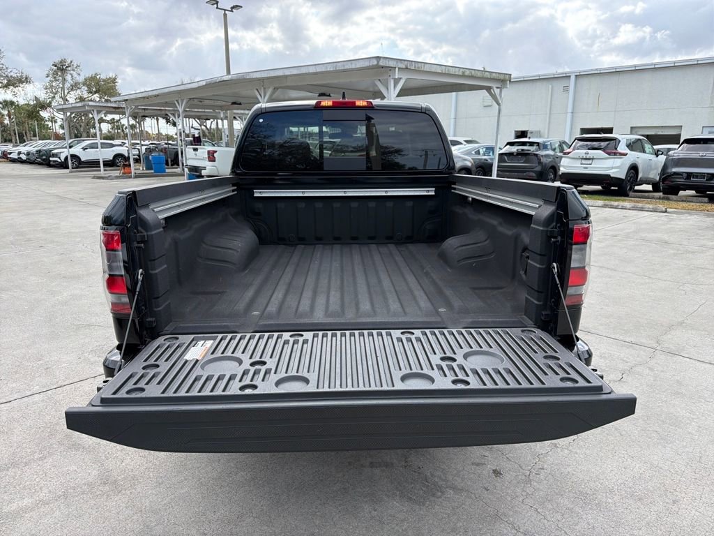 Used 2024 Nissan Frontier SV w/ SV Convenience Package image 32