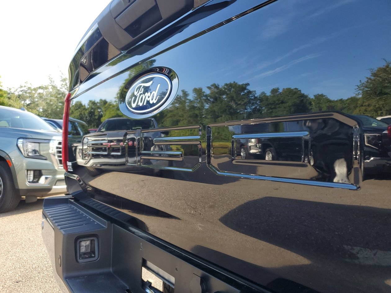 Used 2025 Ford F150 XLT w/ Equipment Group 301A Standard AWD/4WD image 7