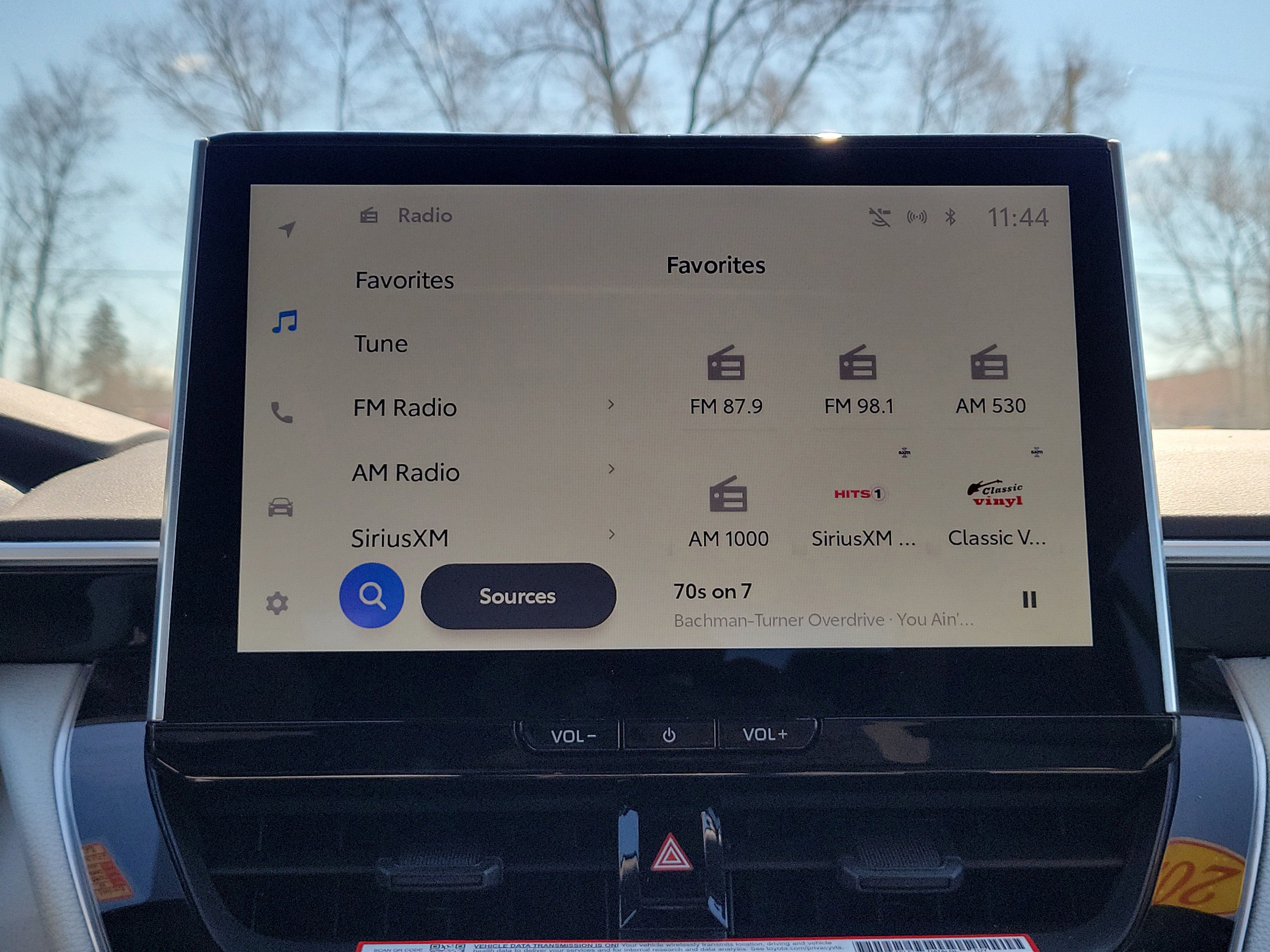 Used 2025 Toyota Corolla SE w/ SE Premium Package image 27