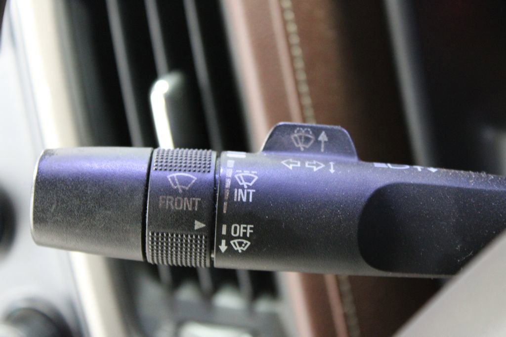 Used 2015 Chevrolet Silverado 3500 High Country w/ Duramax Plus Package image 25