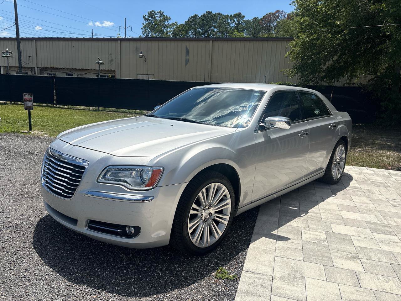 Used 2011 Chrysler 300 Limited w/ Sound Group RWD image 3