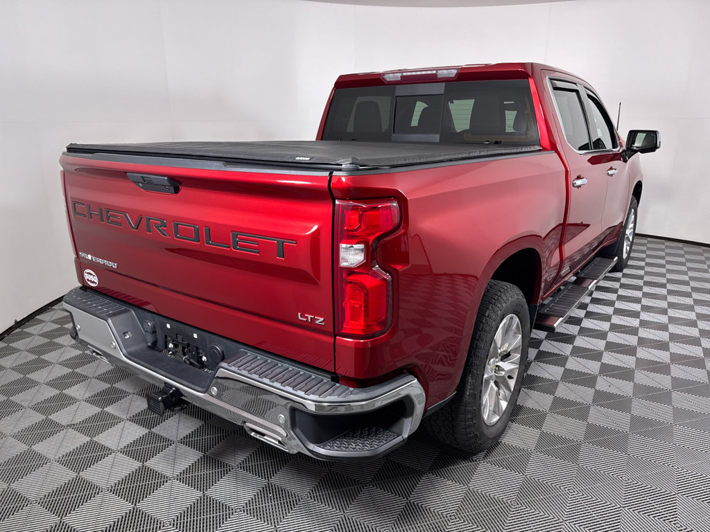 Used 2021 Chevrolet Silverado 1500 LTZ w/ Z71 Off-Road Package AWD/4WD image 18