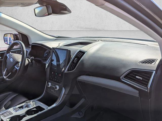 Used 2022 Ford Edge Titanium AWD/4WD image 23