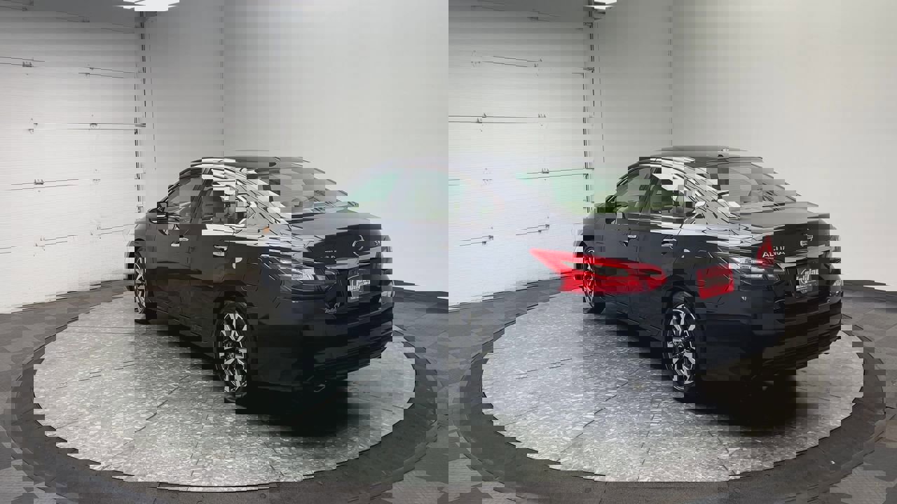 Used 2017 Nissan Altima 2.5 SV image 31