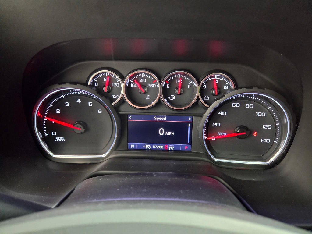 Used 2021 Chevrolet Suburban Z71 AWD/4WD image 34