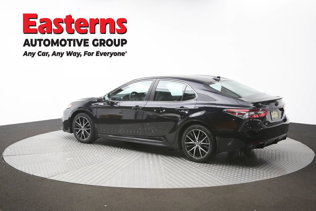 Used 2024 Toyota Camry SE w/ Cold Weather Package FWD image 62