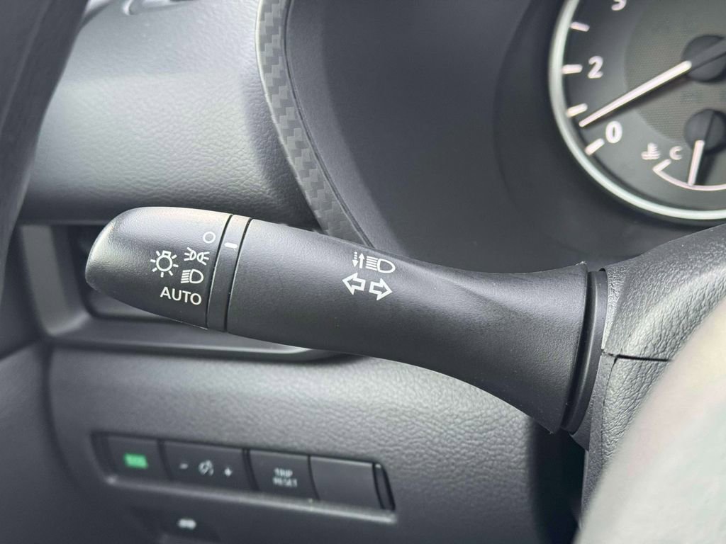 Certified 2025 Nissan Sentra S FWD image 22