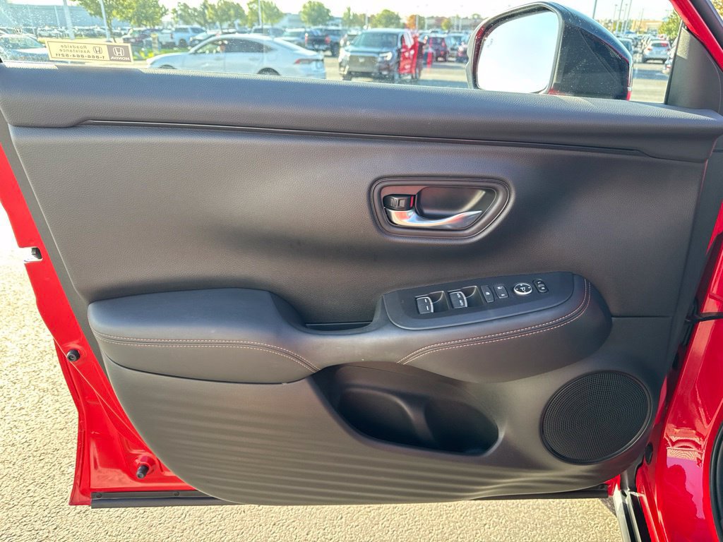 Certified 2024 Honda HR-V Sport image 30