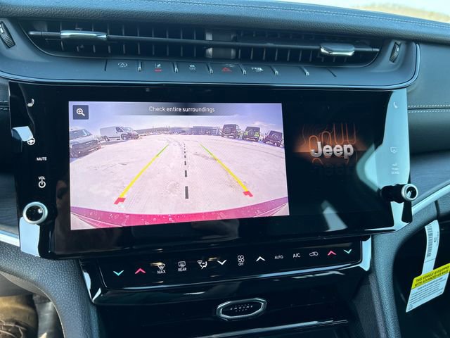 New 2026 Jeep Grand Cherokee Limited w/ Limited Altitude Package image 26