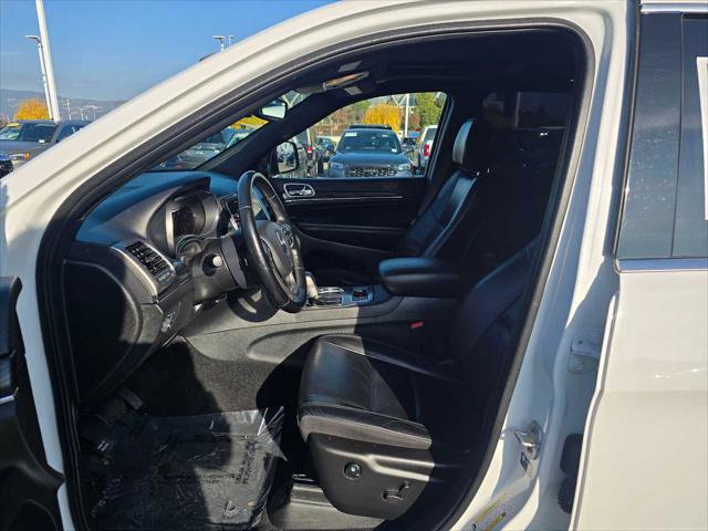 Used 2022 Jeep Grand Cherokee Limited image 22