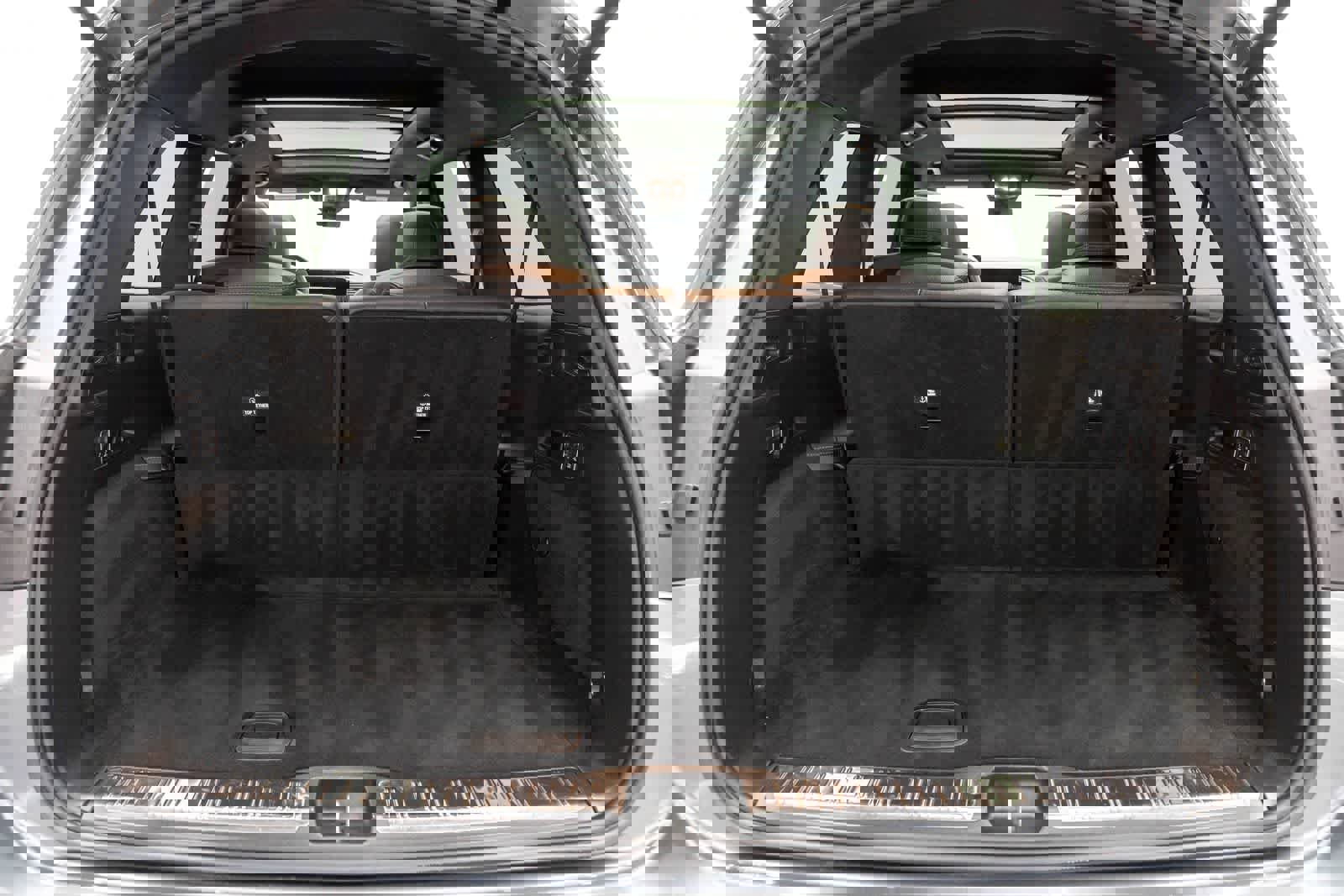 Used 2025 Mercedes-Benz GLS 450 4MATIC image 25