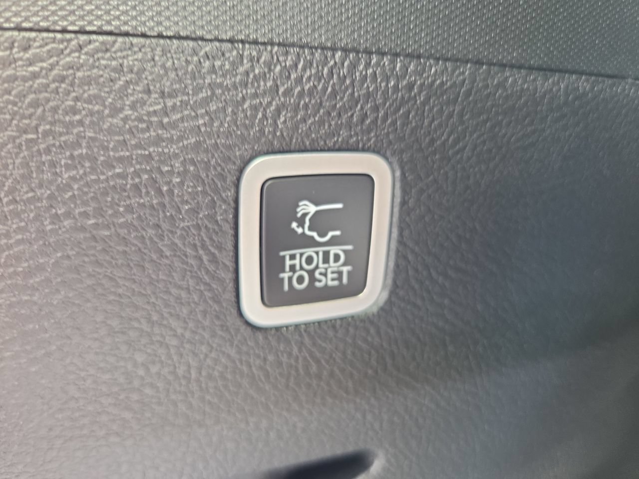 New 2026 Jeep Grand Wagoneer L Limited AWD/4WD image 13