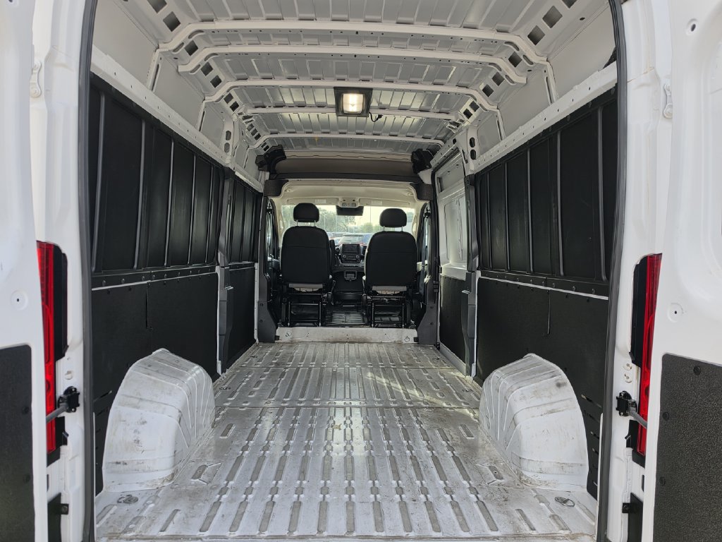 Used 2026 RAM ProMaster 2500 w/ Convenience Group FWD image 28