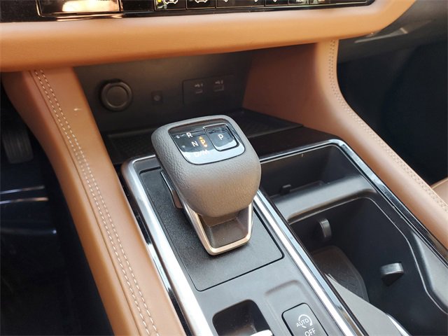 Used 2023 Nissan Pathfinder Platinum image 24