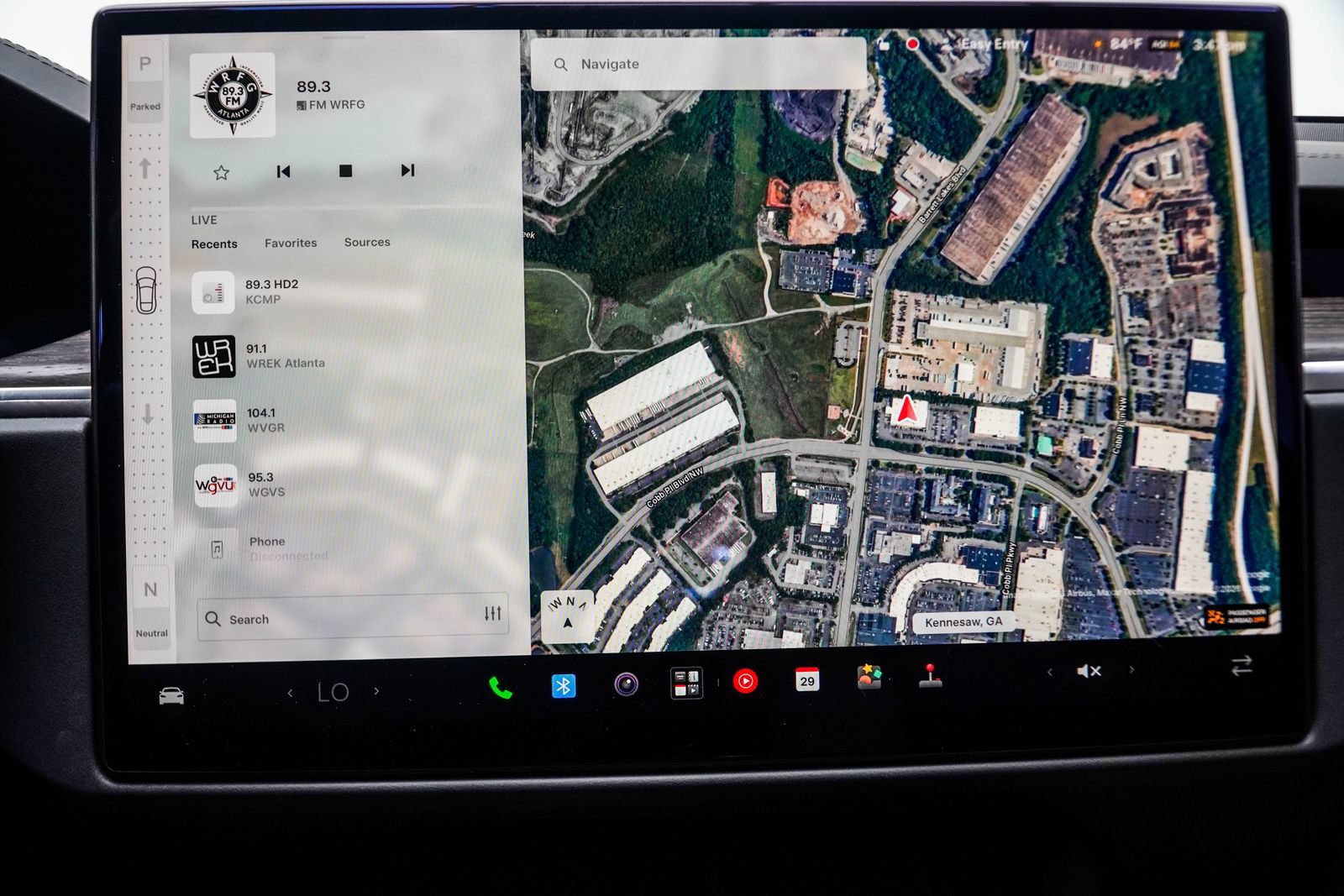 Used 2022 Tesla Model S AWD/4WD image 24