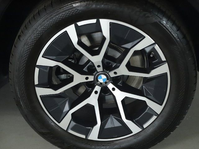Used 2025 BMW X3 xDrive30i w/ Premium Package AWD/4WD image 43