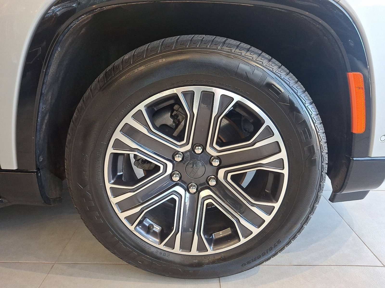 Used 2022 Jeep Wagoneer Series III image 7