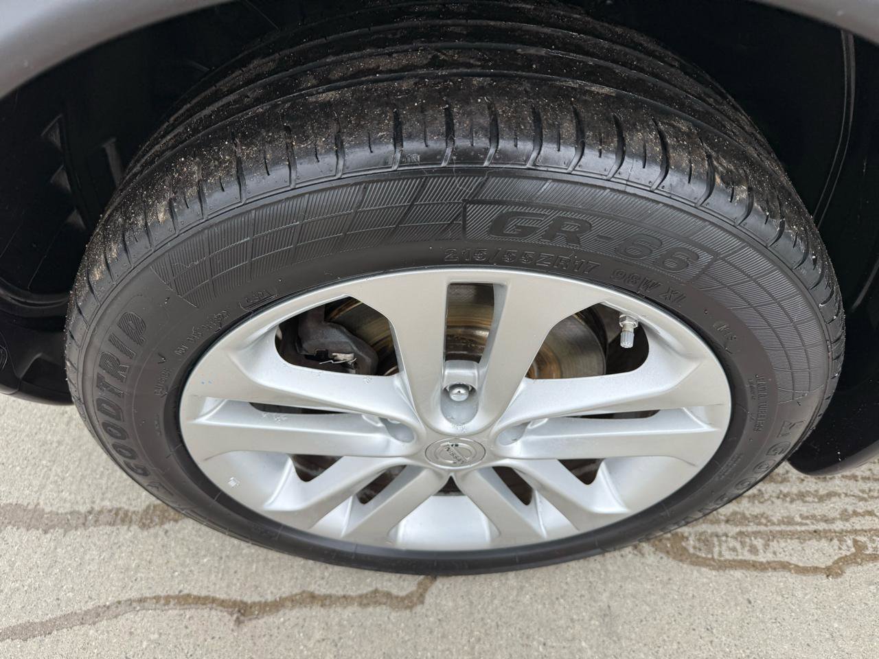 Used 2012 Nissan Juke SV image 33