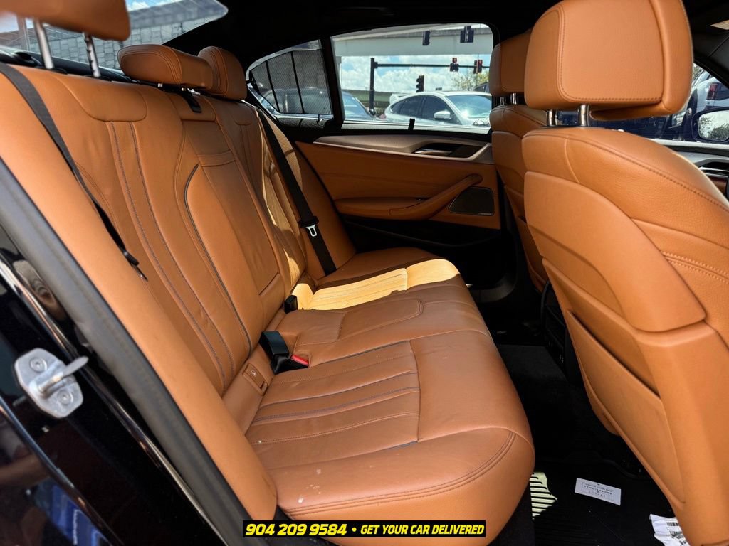 Used 2020 BMW M550i xDrive AWD/4WD image 26