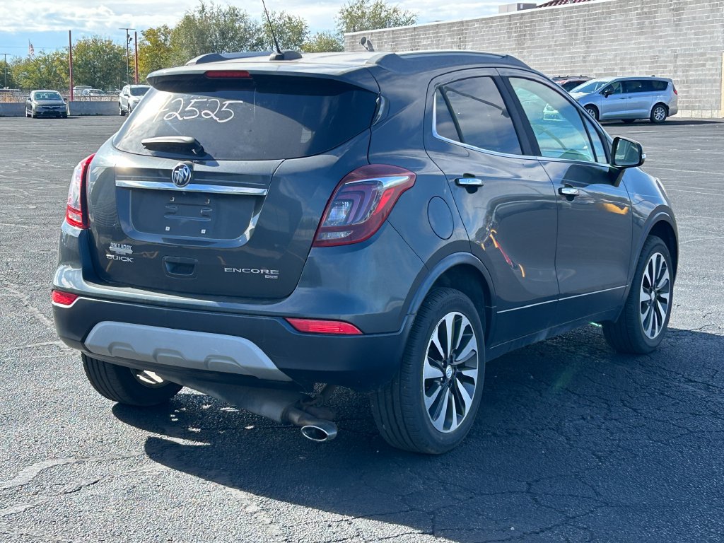 Used 2017 Buick Encore Essence AWD/4WD image 3