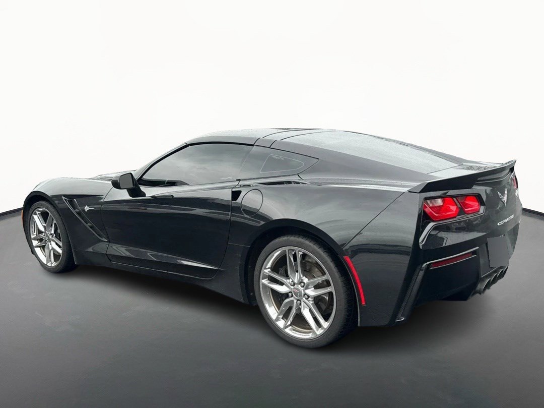 Used 2015 Chevrolet Corvette Stingray Coupe image 5