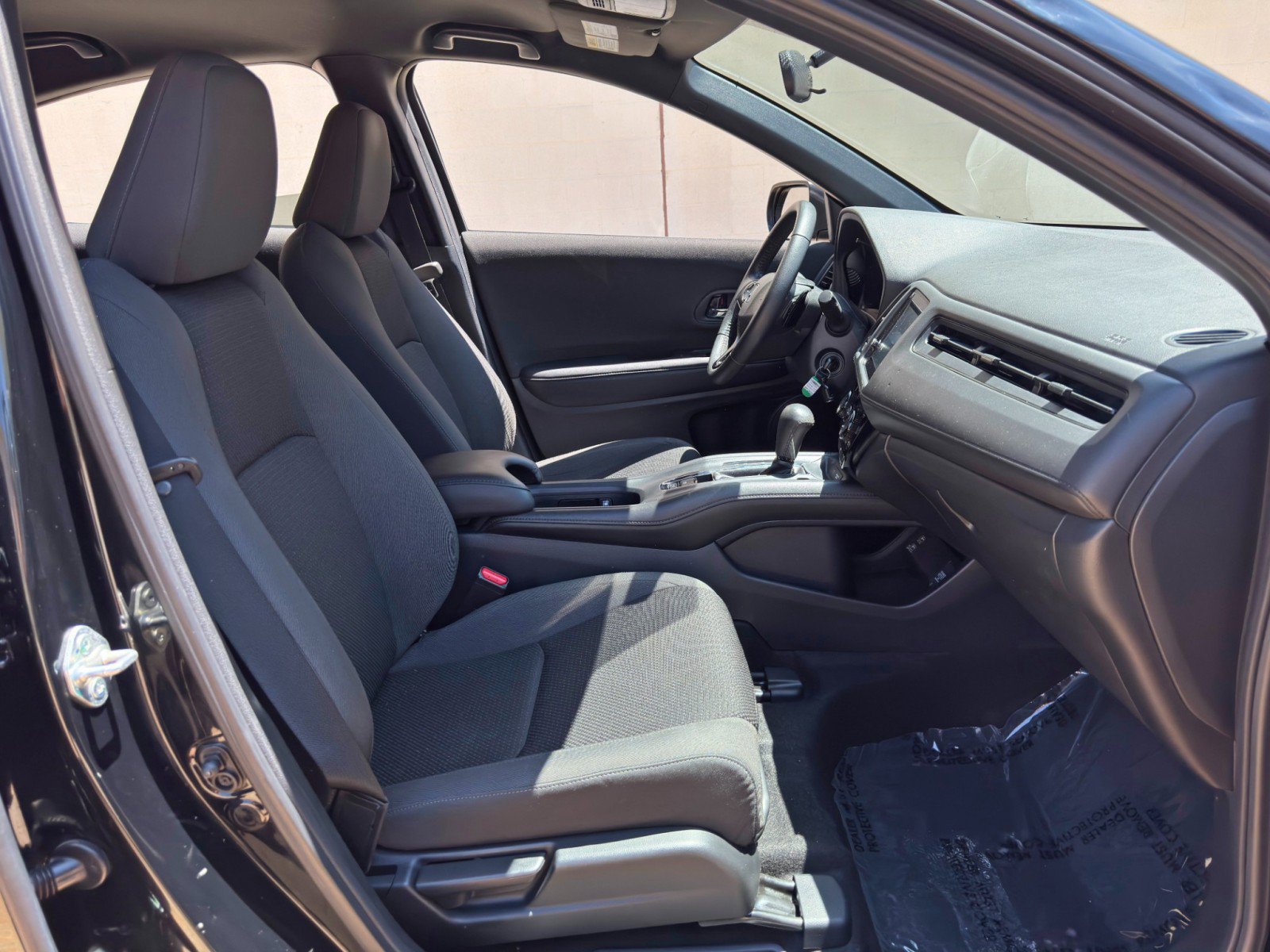Used 2022 Honda HR-V Sport image 14