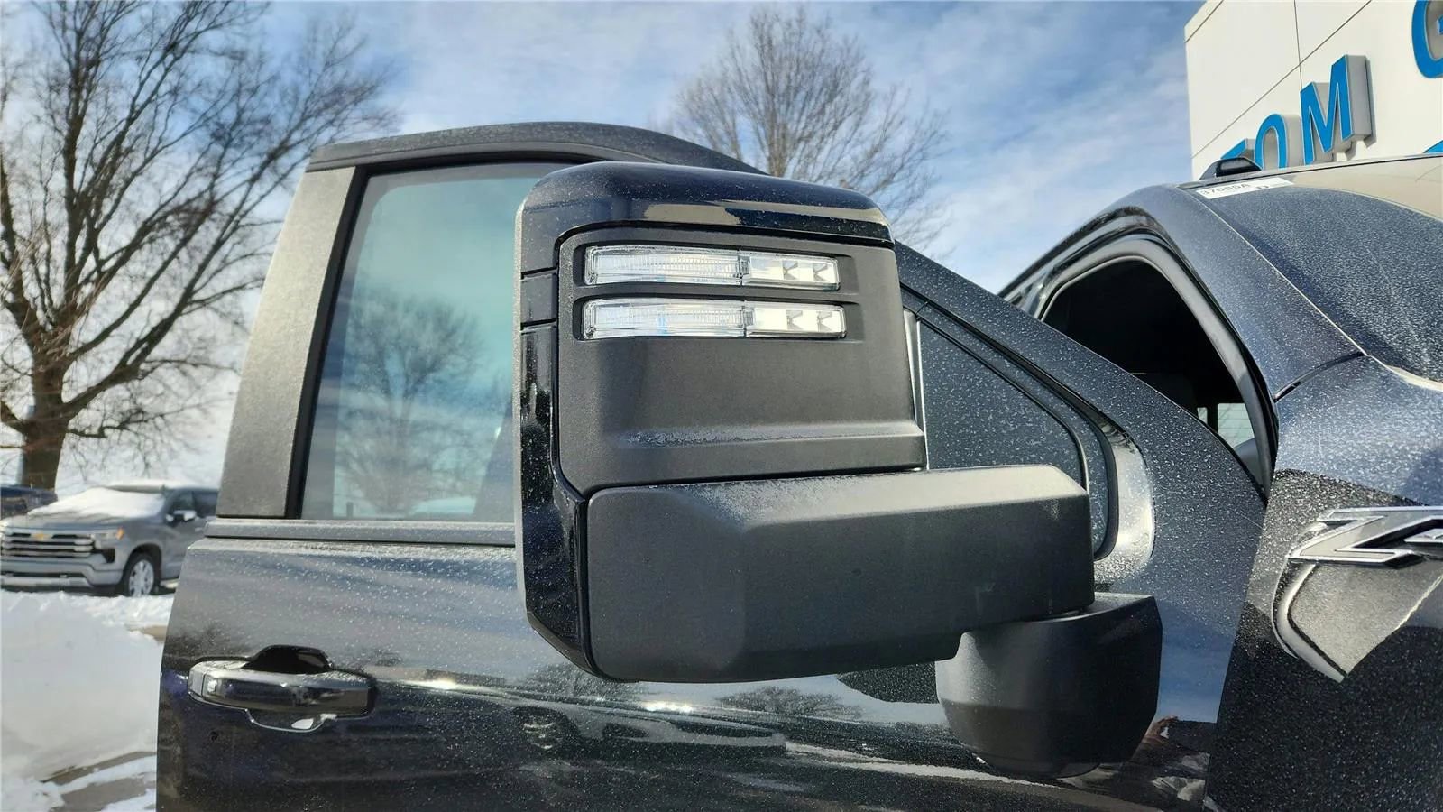 Used 2024 Chevrolet Silverado 2500 ZR2 image 16