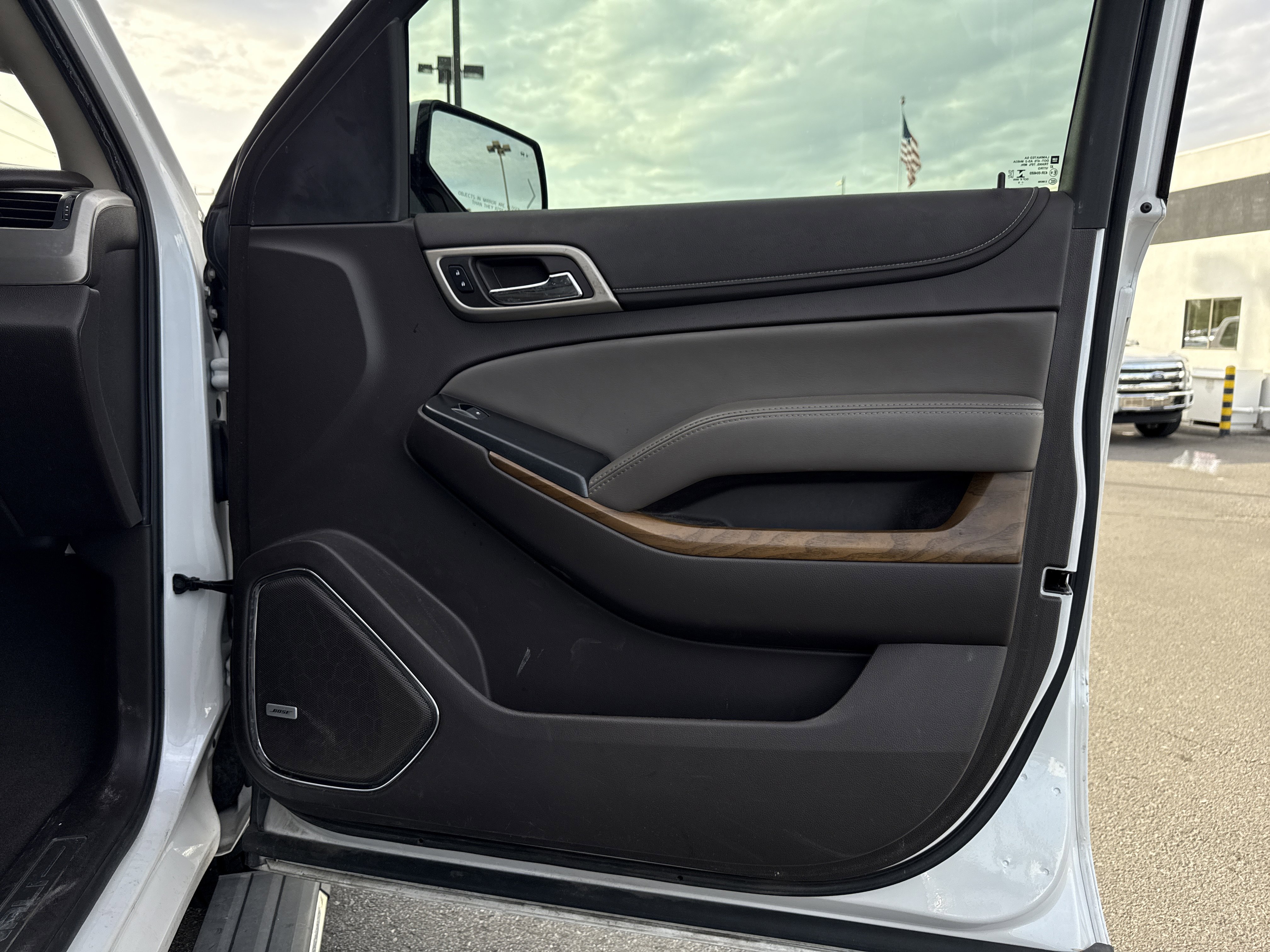 Used 2020 GMC Yukon Denali w/ Denali Ultimate Package image 30