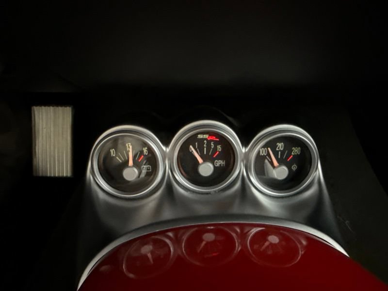 Used 2004 Chevrolet SSR w/ Preferred Equipment Group RWD image 24