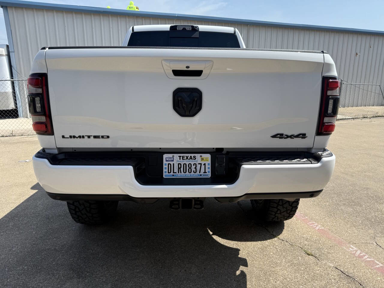 Used 2022 RAM 2500 Limited w/ Night Edition image 8