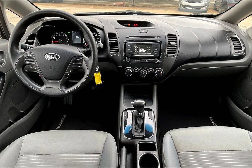 Used 2017 Kia Forte LX w/ LX Popular Package image 14