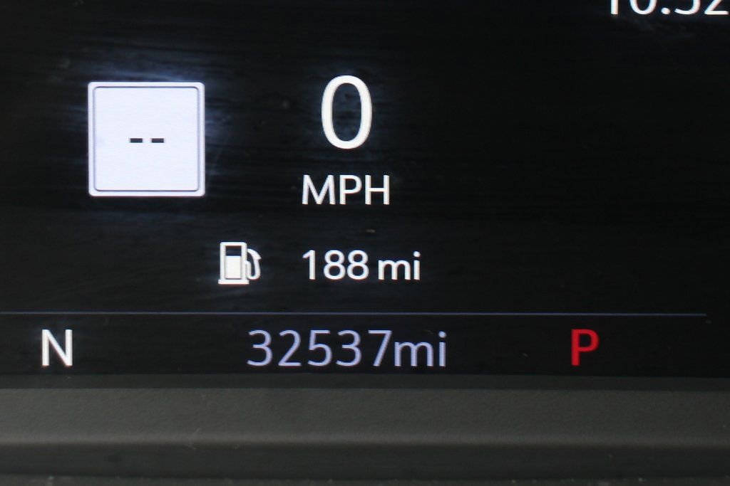 Used 2023 Chevrolet Silverado 3500 LTZ w/ LTZ Convenience Package AWD/4WD image 24