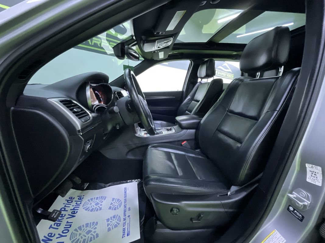 Used 2021 Jeep Grand Cherokee Limited w/ Luxury Group II image 18