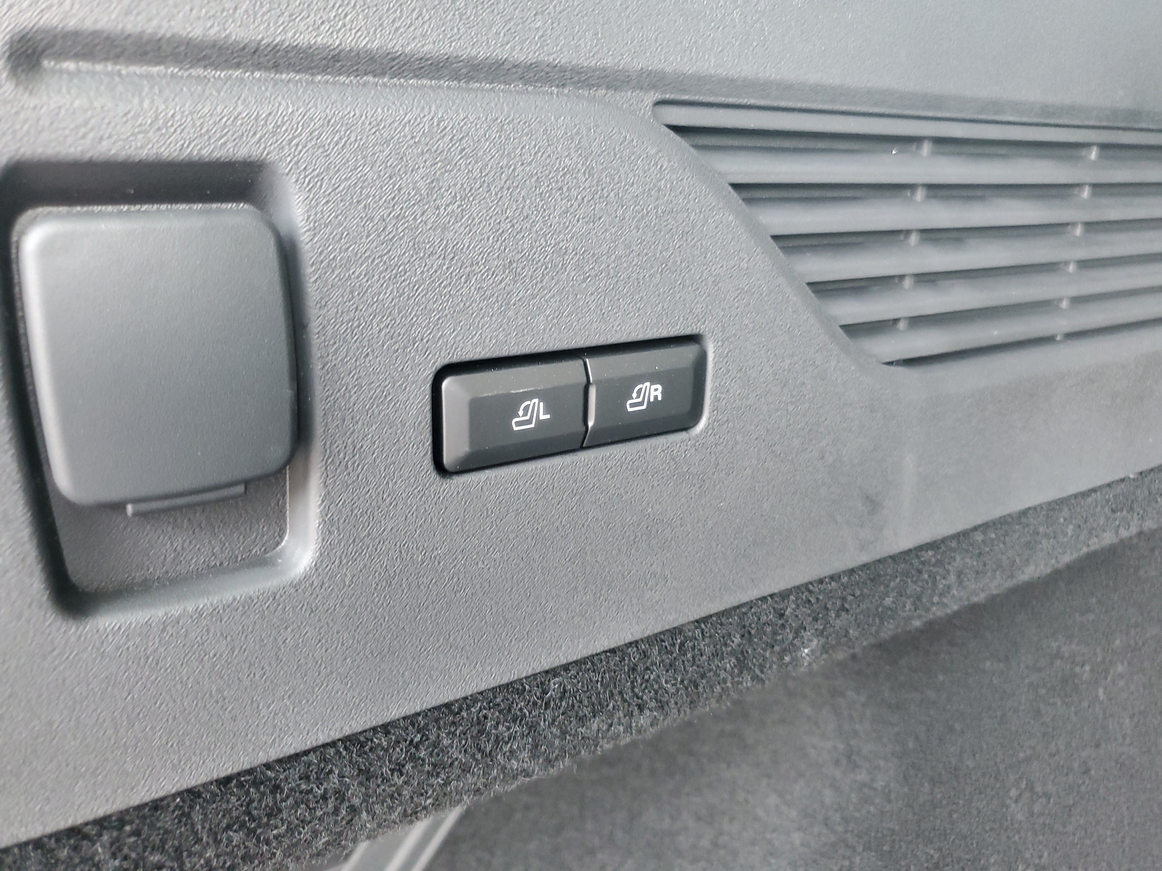 New 2026 Lincoln Nautilus Reserve AWD/4WD image 33