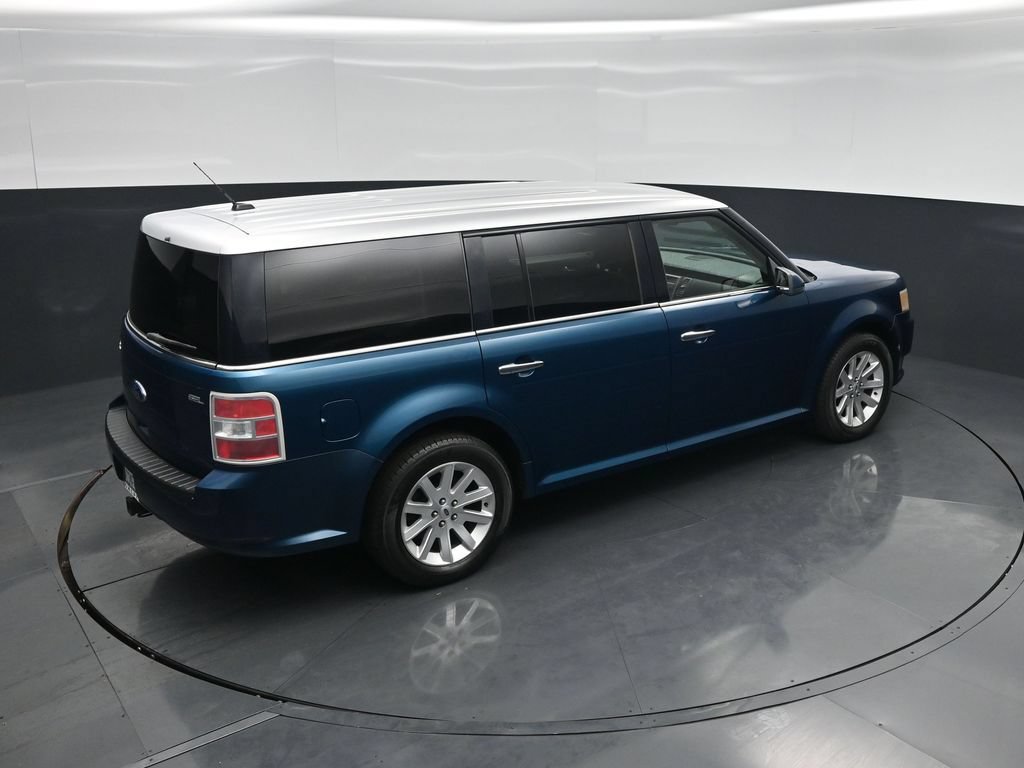Used 2011 Ford Flex SEL FWD image 36