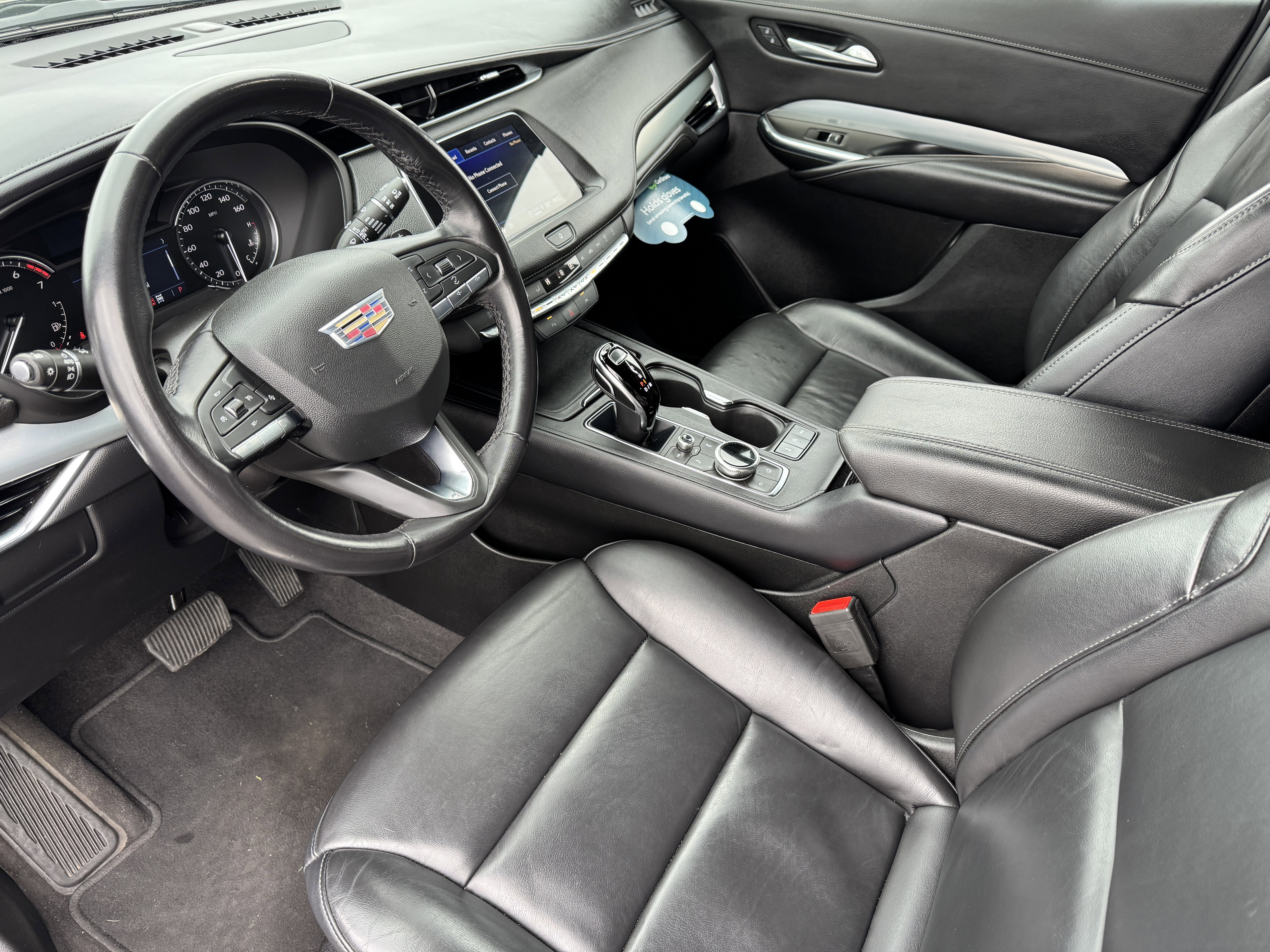 Certified 2023 Cadillac XT4 Premium Luxury AWD/4WD image 10